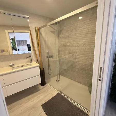 Condal - Duplex O Planta Baja Con Jacuzzi & Bbq アパート ネルハ