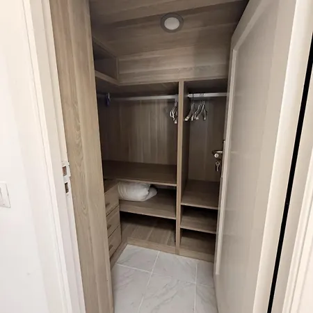 Condal - Duplex O Planta Baja Con Jacuzzi & Bbq ネルハ
