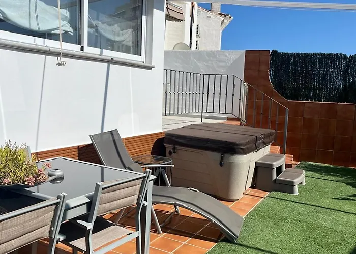 Apartamentos Condal - Duplex O Planta Baja Con Jacuzzi & Bbq Appartement