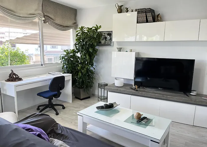 Apartamentos Condal - Duplex O Planta Baja Con Jacuzzi & Bbq * Nerja